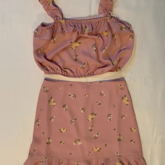 Aritzia - Sunday best - Picture 10 of 10